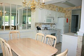 1606 2 Bedroom Villa by Redawning