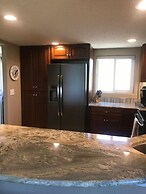 Summerhouse 101 3 Bedroom Condo by RedAwning