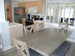 Family Friendly Golf Course View Condo 101M with Great Brunswick Plant