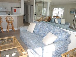 1506 2 Bedroom Villa by RedAwning