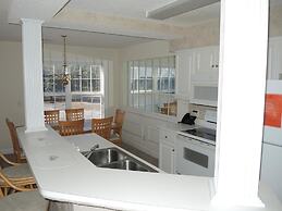 1506 2 Bedroom Villa by RedAwning