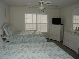 1506 2 Bedroom Villa by RedAwning