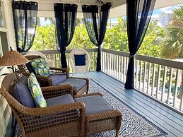 Coconut 3 Bedroom Home by RedAwning