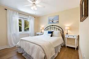 Coconut 3 Bedroom Home by RedAwning