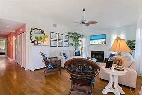 Coconut 3 Bedroom Home by RedAwning