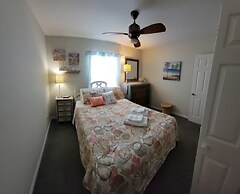 Pet Friendly ocean side Vacation Home by Redawning
