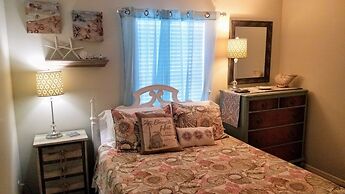 Pet Friendly ocean side Vacation Home by Redawning