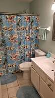 Pet Friendly ocean side Vacation Home by Redawning