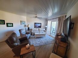 Island House F232 2 Bedroom Condo by RedAwning