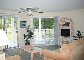 Golf Course View Condo 1606m at Brunswick Plantation With Full Kitchen