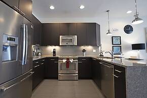 Beautiful 3-bed 10 Minutes From Disney-17440 Serenity Resort 3 Bedroom