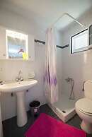 Villa Amorossa Beachfront 3 Bedroom in Roda