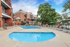 Heidel House Hotel and Conference Center, Ascend Hotel Collection