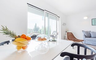 Apartment Black & White