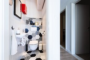 Apartment Black & White