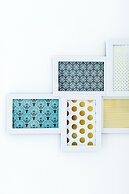 Apartment Black & White