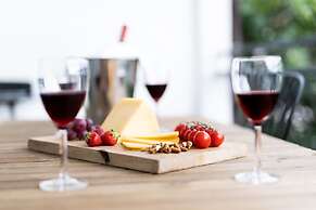 Apartment Black & White