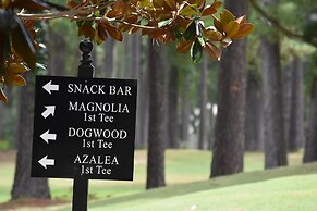 Golf Resort Villa 2607 with Family Friendly Outdoor Pools Onsite by Re