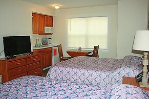 104 2 Bedroom Villa by RedAwning