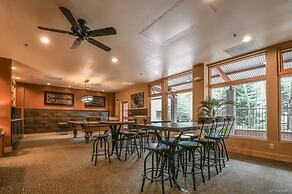 8282 Silver Mill 1 Bedroom Condo by RedAwning