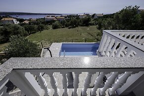 Inviting 3-bed House on the Island of Rab, Croatia