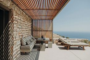 Santorini Sky, Luxury Resort