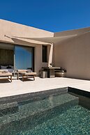 Santorini Sky, Luxury Resort