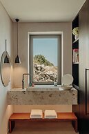 Santorini Sky, Luxury Resort