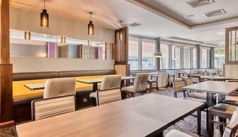 Premier Inn Oxford City Centre - Westgate