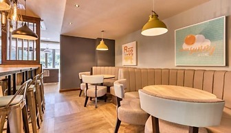 Premier Inn Oxford City Centre - Westgate