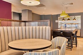 Premier Inn Bournemouth West Cliff