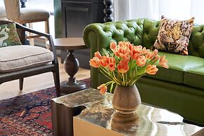 The Memphian, a Tribute Portfolio Hotel