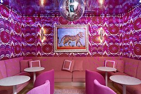 The Memphian, a Tribute Portfolio Hotel