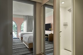 The Memphian, a Tribute Portfolio Hotel