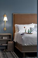 The Memphian, a Tribute Portfolio Hotel