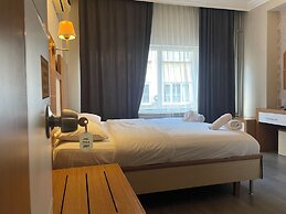 Mola Otel