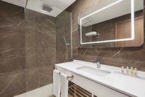 Ramada by Wyndham Izmir Aliaga