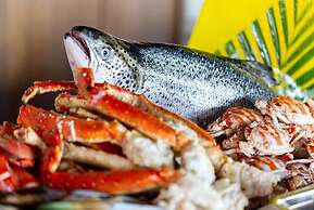 Wyndham Grand Plaza Royale Shuangyue Bay