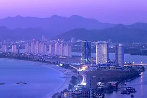 Wyndham Grand Plaza Royale Shuangyue Bay