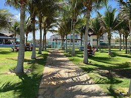 Riviera Beach Place Golf Residence