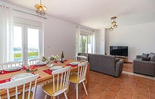 Holiday Home-big Swimming Pool-amazing Views