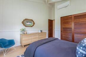 Camp Alealea 1 3 Bedroom Home by RedAwning