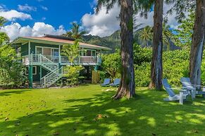 Camp Alealea 1 3 Bedroom Home by RedAwning