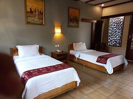 Bali Taman Lovina Resort & Spa Suites