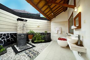 Bali Taman Lovina Resort & Spa Suites