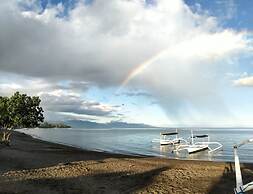 Bali Taman Lovina Resort & Spa Suites