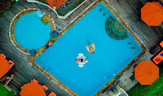 Bali Taman Lovina Resort & Spa Suites