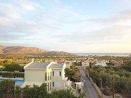 Stunning 4-bed Villa in Lagonisi Kalivia Thorikou