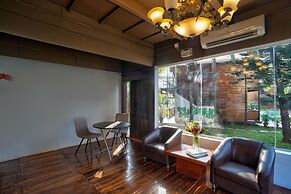 Aqua Marina Beach Cottages