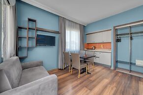 Royalisa City Apart Hotel